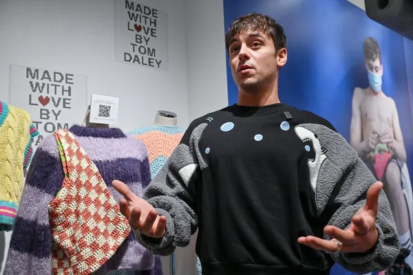 Tom Daley 針織個展