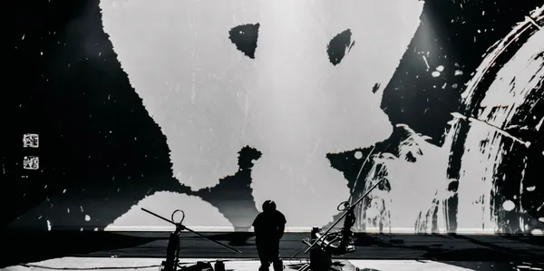 融合書法、科技與音樂的舞蹈詩！台灣舞作家黃翊《墨》攜手黑川良一、董陽孜，赴美巡演獲盛讚