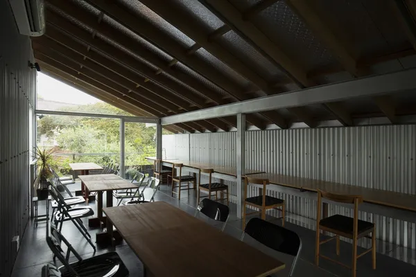 咖啡館「Ton Corner」