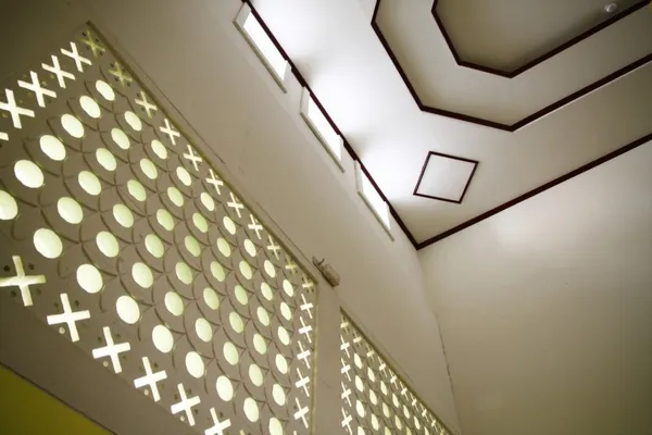 「跟著朦朧潮濕的一天去屏東」