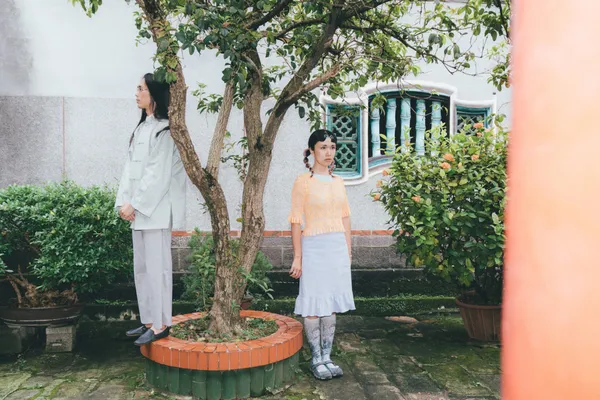 百合花林奕碩 藝術家陳念瑩