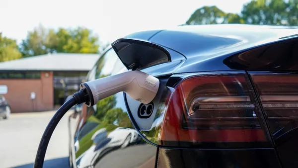 電動車（圖片來源：Unsplash）.jpg