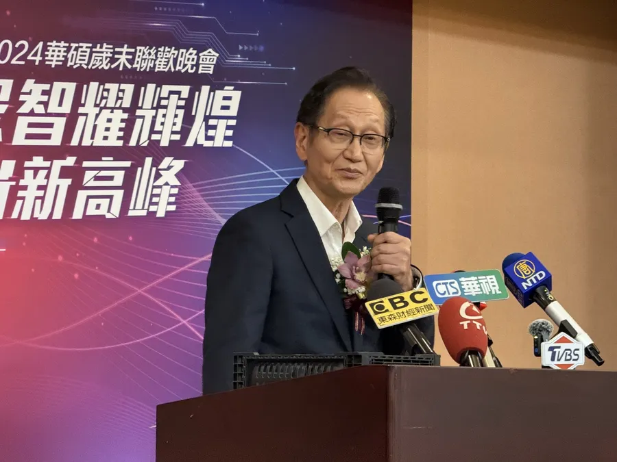 華碩2024業績史上第二旺！施崇棠讚「最驕傲的一年」：AI PC、伺服器⋯全面進化