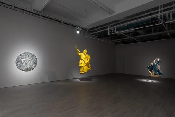 李明則《走自己路的》