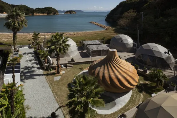 直島藝術桑拿 Sazae