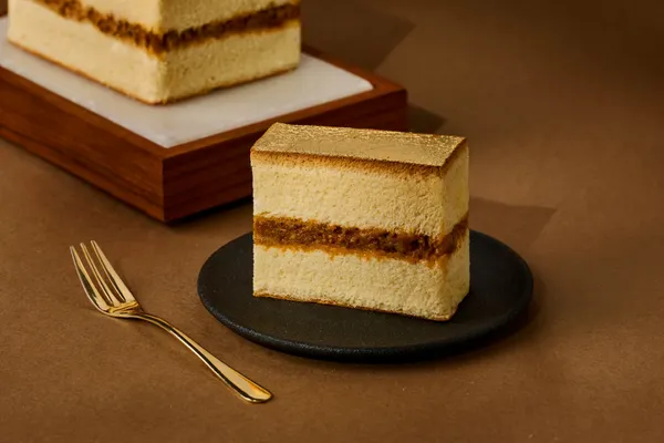 圖說3-COAST X日錦製造所  泰式海韻蜜香鹹蛋糕.jpg