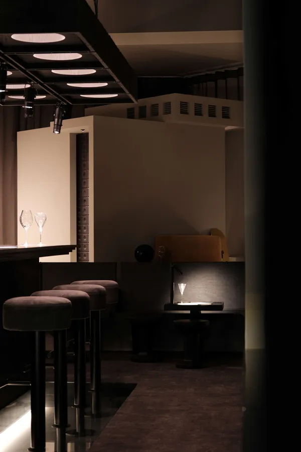 Nowhere Bar