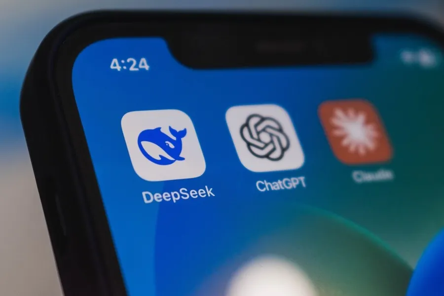 海水退潮了？DeepSeek流量雪崩近30%：為何走「俗擱大碗」CP值路線，卻留不住用戶？