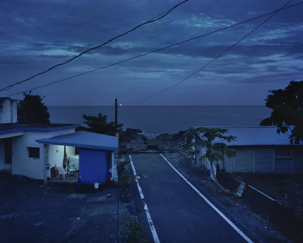 漂流 (序曲) - 沈昭良攝影展
