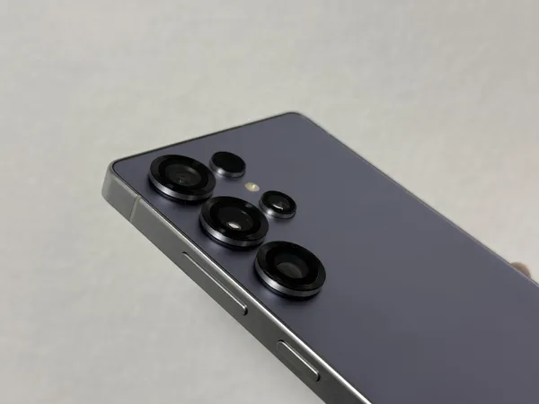 三星Galaxy S25外觀(相機)