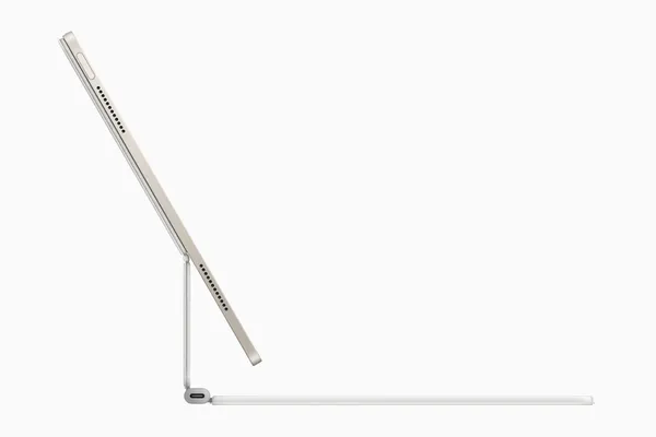 Apple-iPad-Air-and-Magic-Keyboard-side-view-250304