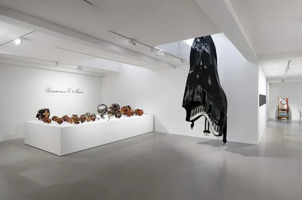 Maarten Baas 首次雕塑展