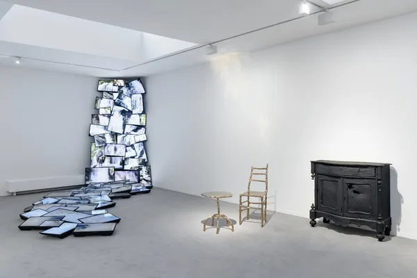 Maarten Baas 首次雕塑展