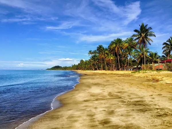 beach-293826_1920.jpg