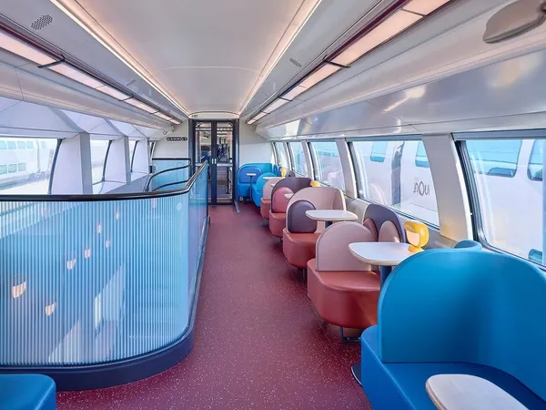 nendo 法國列車