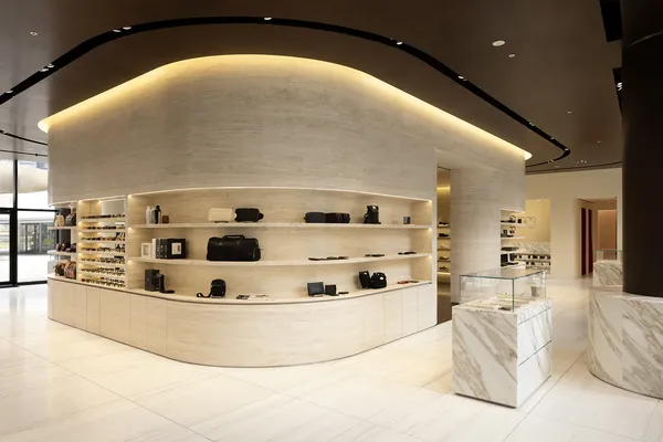 Kith Osaka 旗艦店
