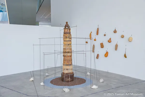 「福爾摩沙時代—臺灣近現代美術的知識啟蒙」大展涵蓋2館一樓及二樓展覽室及公共空間