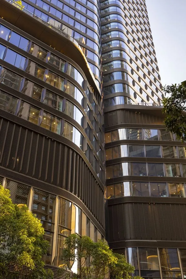 Foster + Partners 打造 Parkline Place
