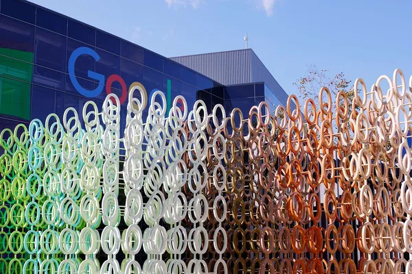 Emmanuelle Moureaux《100 colors no.52》