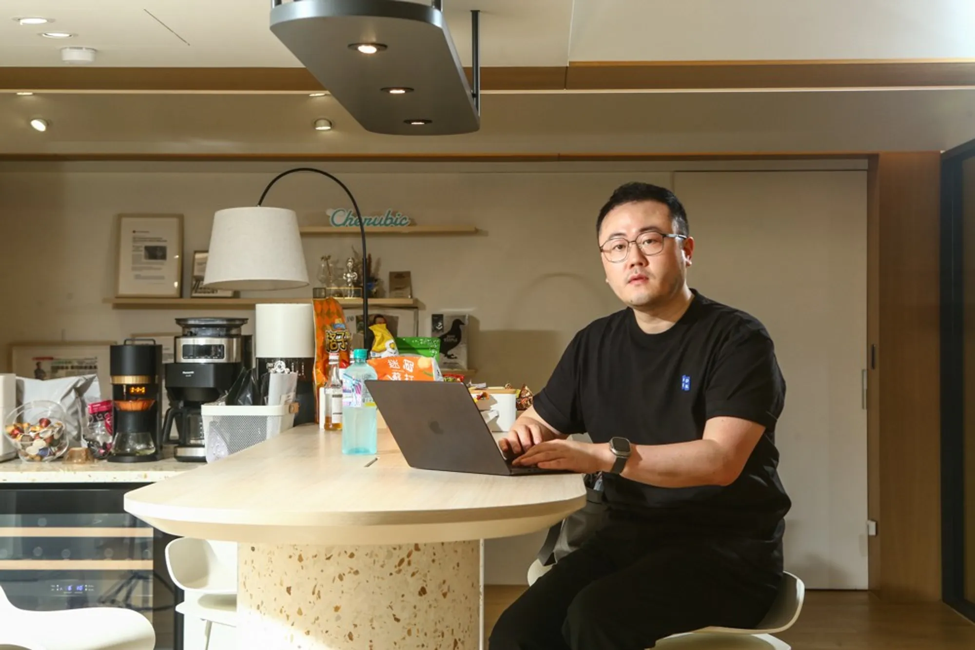 Tokenz's founder Linmic Lin