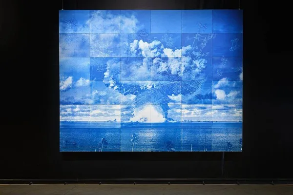 柳幸典大型回顧展