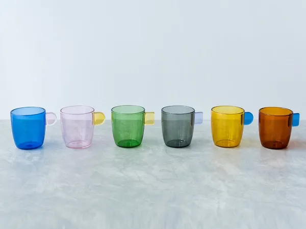 繽紛透明的生活器物品牌 amabro
