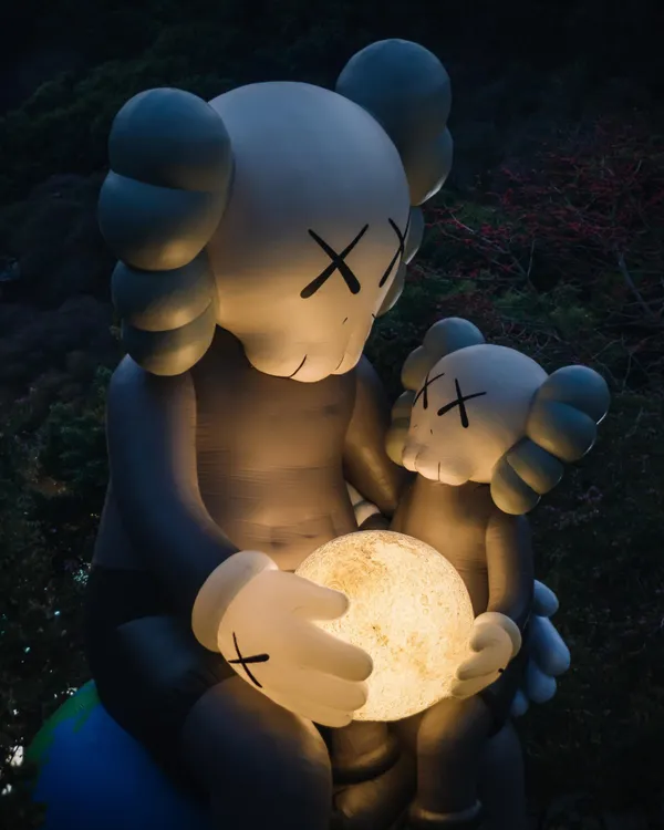 KAWS 世界巡迴登陸曼谷