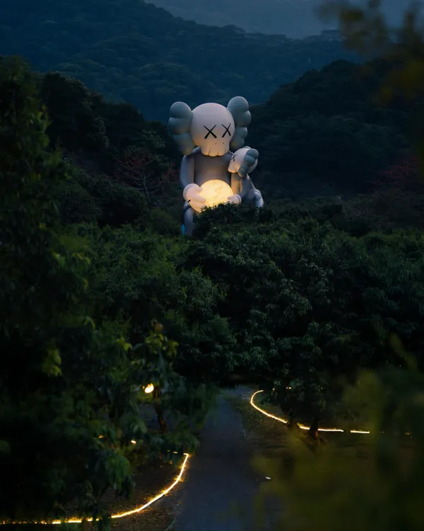 KAWS 世界巡迴登陸曼谷