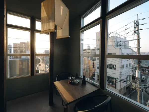 瀨戶內住宿推薦，位在岡山的設計旅店「C&C」