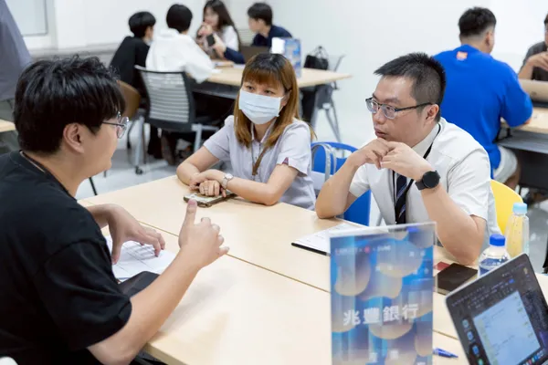 兆豐銀行.jpg