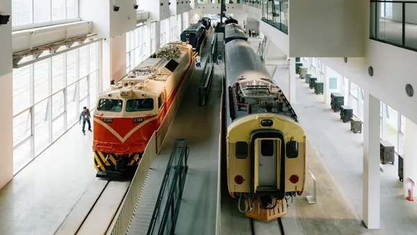 苗栗火車頭園區開幕！展示 12 部經典火車頭，更規劃文創聚落、轉車臺大廳等 2 大展區