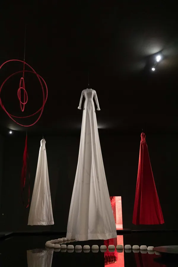 北京紅磚美術館迎來鹽田千春大展