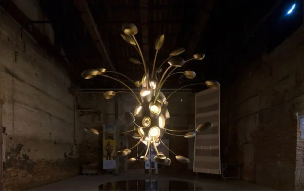 Heatherwick Studio 打造「太空花園」