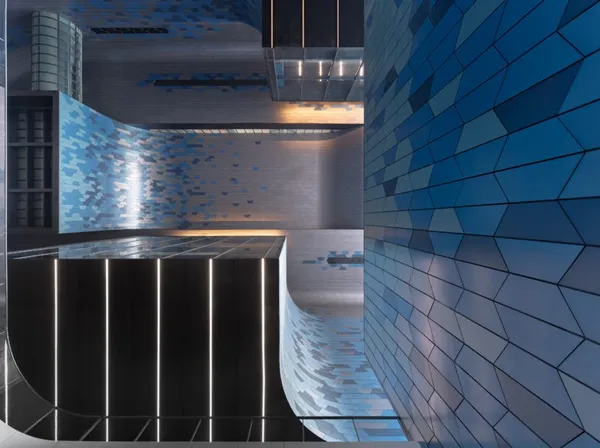 Zaha Hadid 生前遺作：深圳科技新館_館內