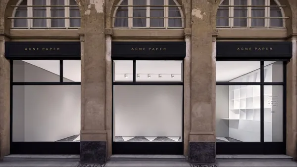Acne Studios 巴黎首座畫廊正式開幕！坐落皇宮拱廊下，以跨領域創意對話重新定義時尚邊界