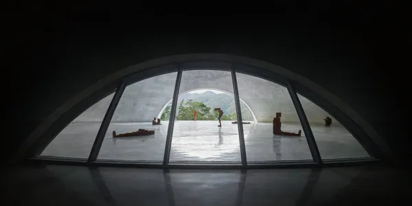安藤忠雄操刀洞穴空間《Ground》
