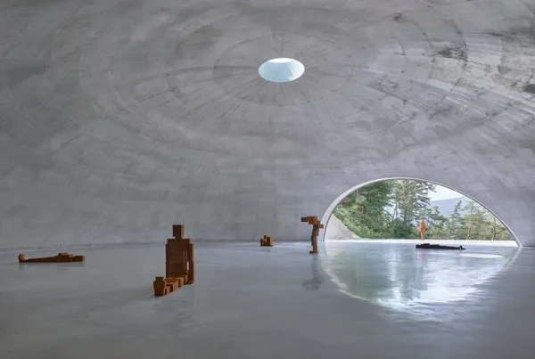 安藤忠雄操刀洞穴空間《Ground》