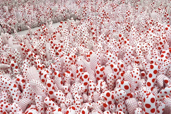 草間彌生「INFINITY」大阪路易威登開展