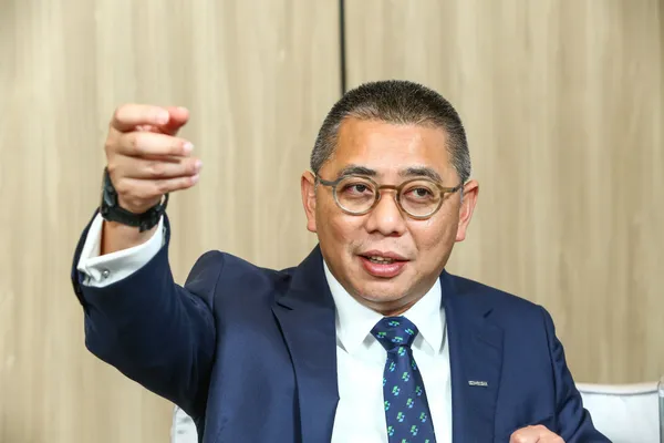 周仕昌_星星電力董事長_關婷怡星星電力總經理_2025_07_03_蔡仁譯-9 (1).jpg