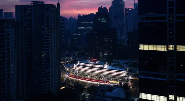 Louis Vuitton 上海「路易號」旗艦店開幕