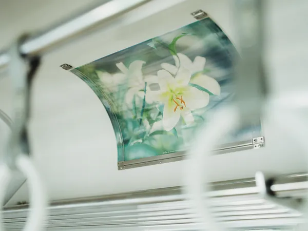 日本 mitone design 打造列車版莫內之家