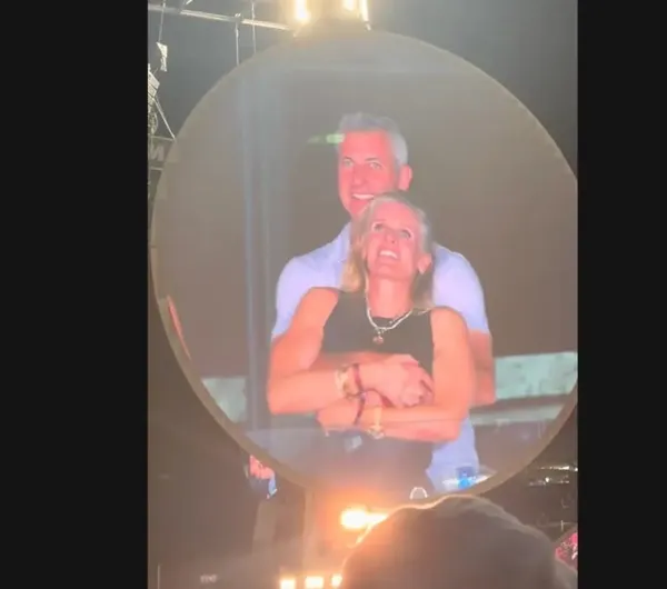 kiss cam.jpg