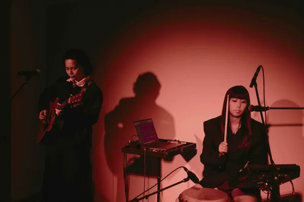 凹與山《Hidden Album》