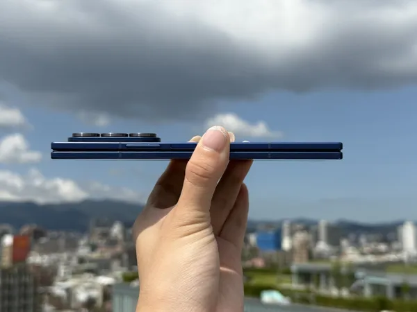 三星Galaxy Fold 7 對折厚度