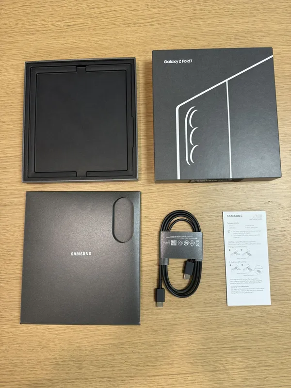 三星Galaxy Z Fold 7盒裝