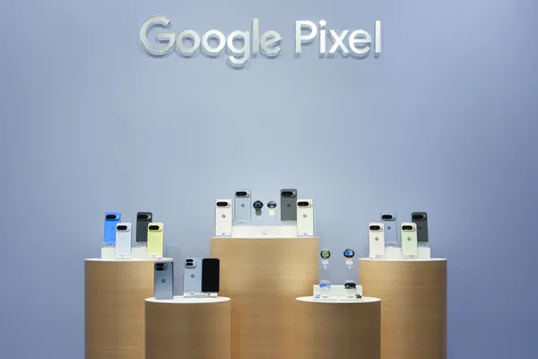 Google 在台推出全新旗艦手機 Google Pixel 10 、Google Pixel 10