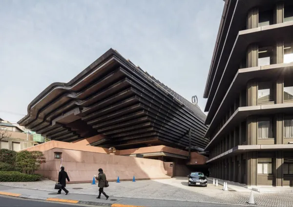 隱身東京港區的未來感寺廟