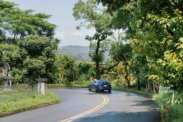 Audi S5 Sedan 02