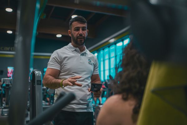  總認為顧客不買單，是對方沒 sense？小心 6 大「服務陷阱」，讓你的生意跑光光！
