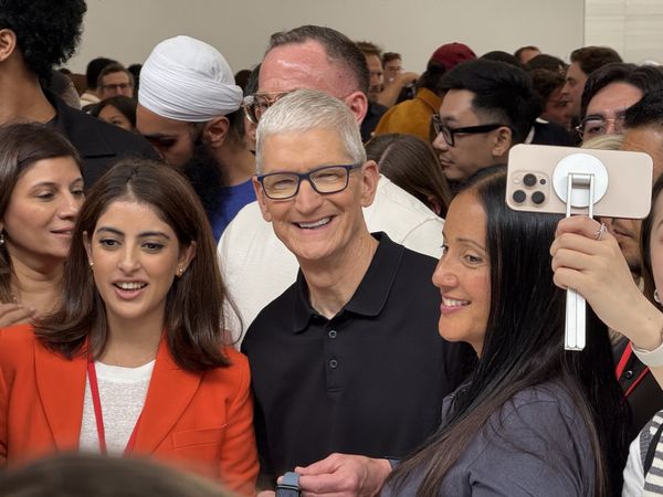  蘋果高層大逃亡：AI 負責人退休、設計主管投敵，「晶片之父」也想走！庫克時代將走向終結？